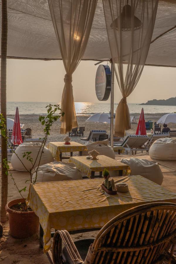 Cuba Patnem Ξενοδοχείο Patnem Beach Εξωτερικό φωτογραφία